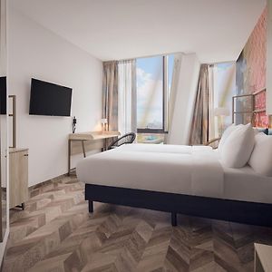 City Zimmer mit zwei Einzelbetten